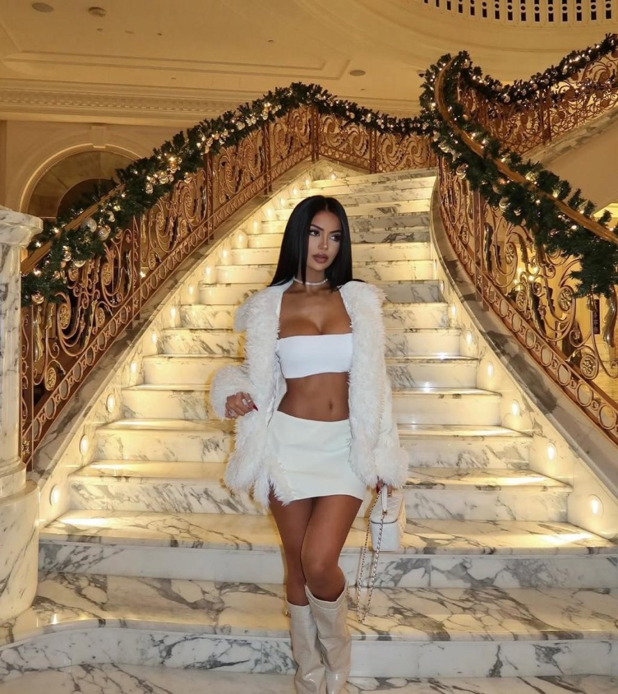 Индивидуалка Эмилия фото № 4 в городе Березники